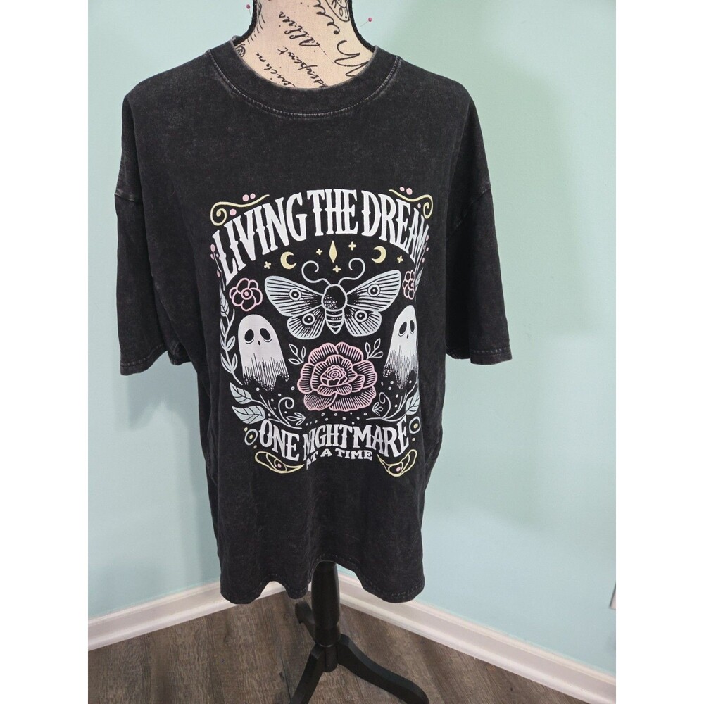 "Living The Dream" Goth Graphic Tee – Pastel Goth Ghost & Moth Shirt medium